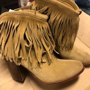 Frye LLana Fringe Short